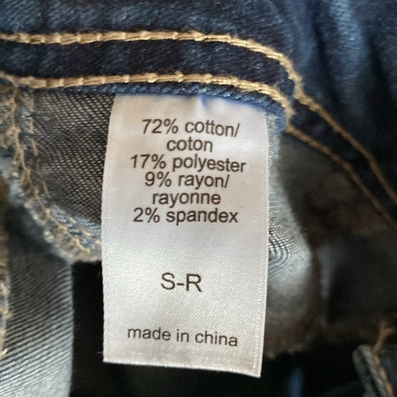 Maurice’s small regular women’s skinny jeans with rips. - Picture 13 of 13